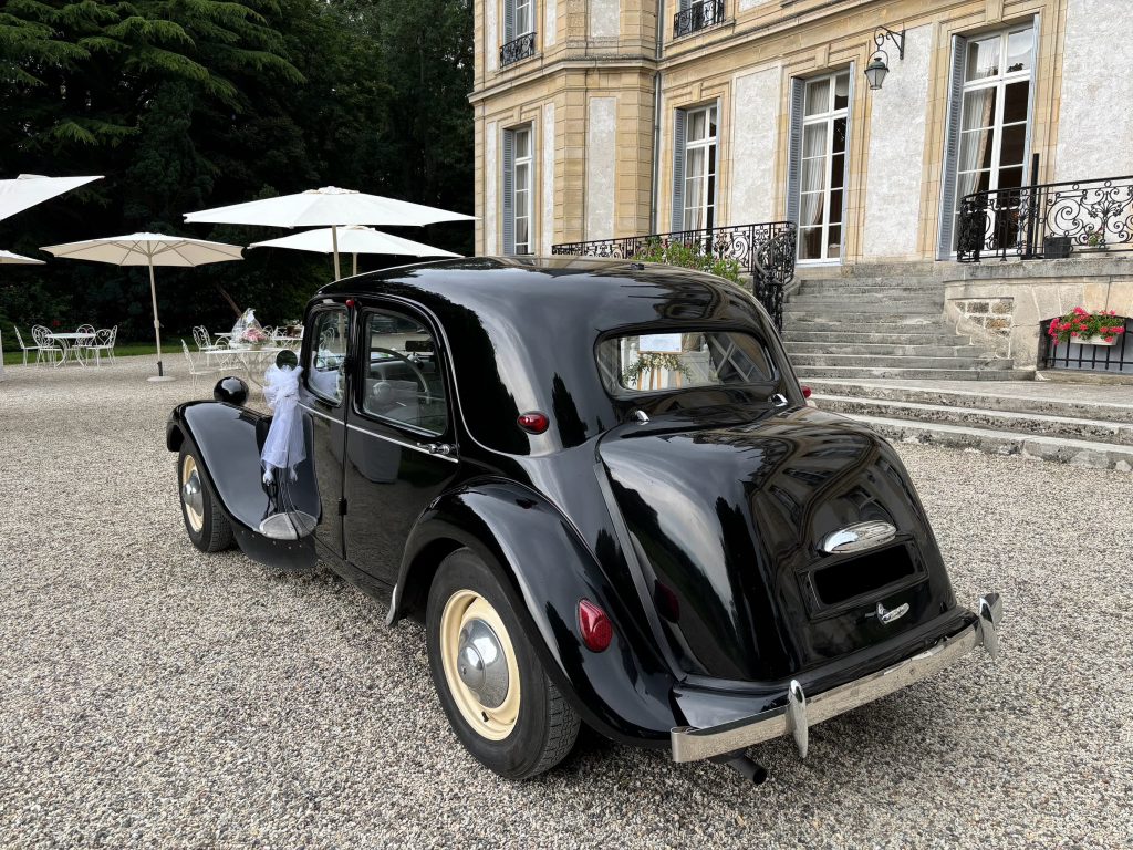 Citroën Traction 1955 pour mariage en Île-de-France
