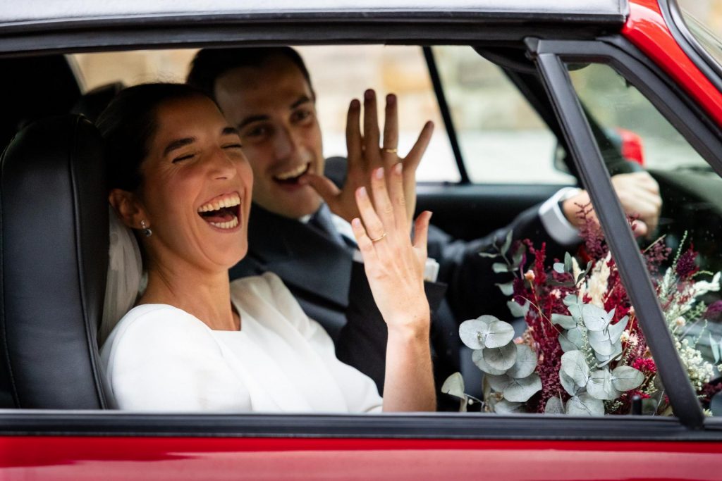 Voiture ancienne de collection pour un mariage à Créteil