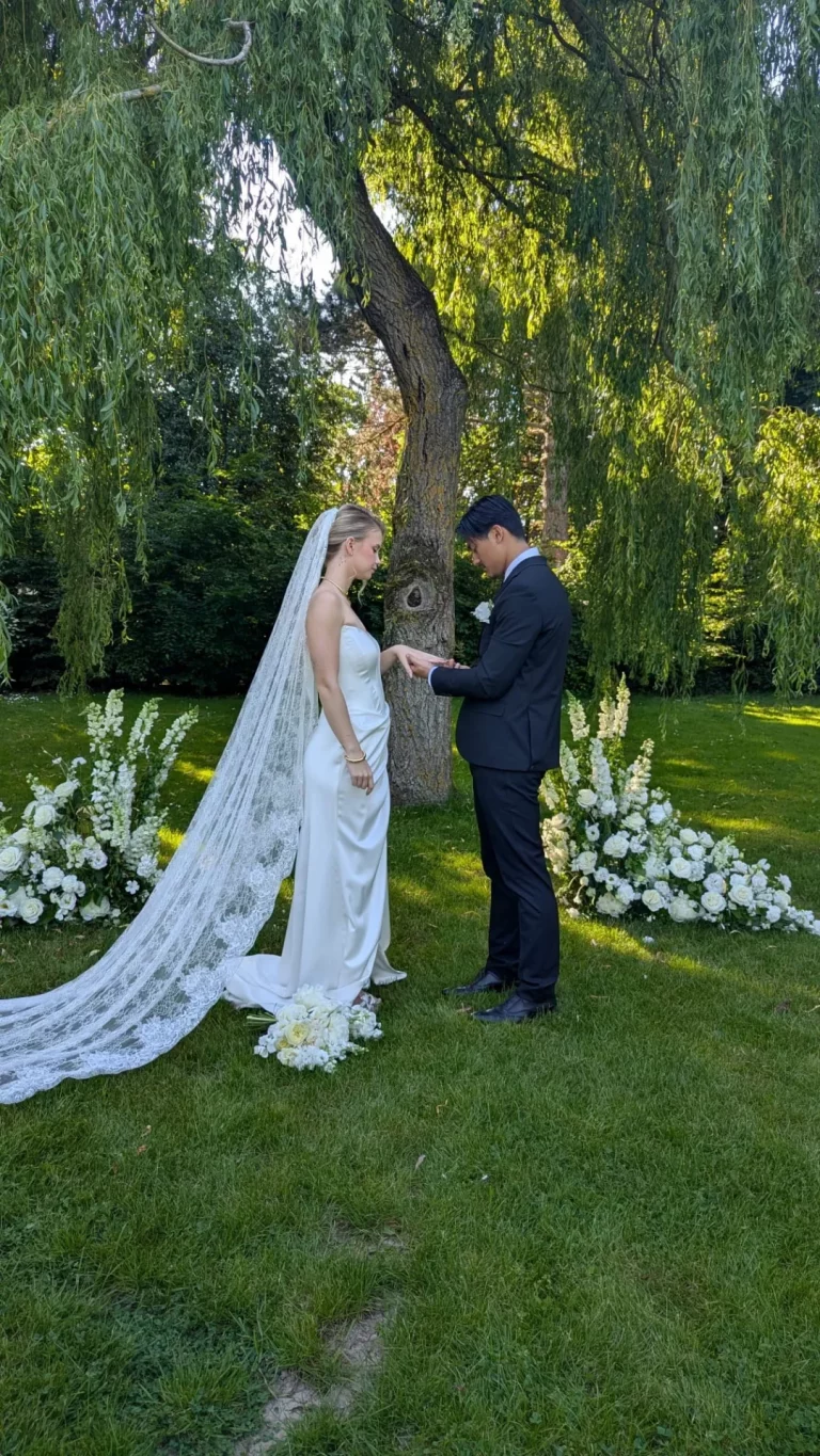 Galerie photos 29 Location voiture ancienne mariage shooting 78