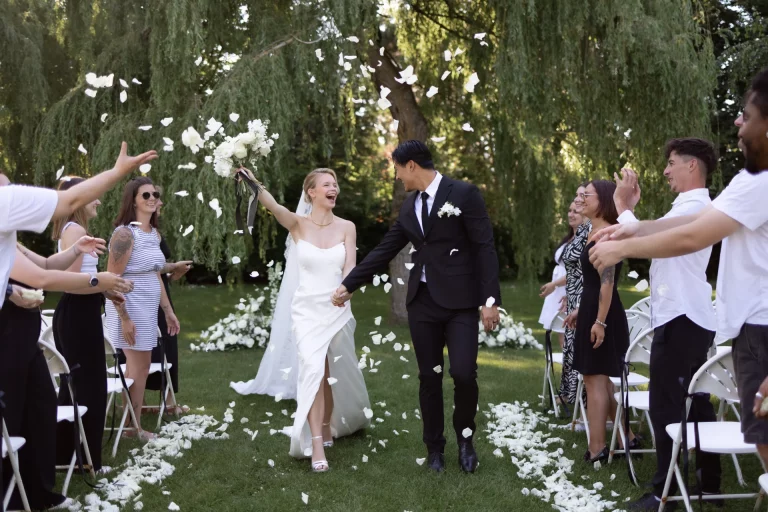 Galerie photos 35 Shooting location voiture mariage Yvelines